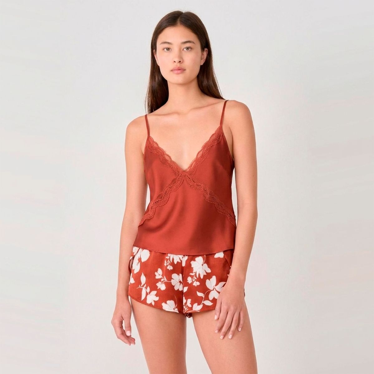 ETAM - Conjunto Pijama Corto Terracota Floreado