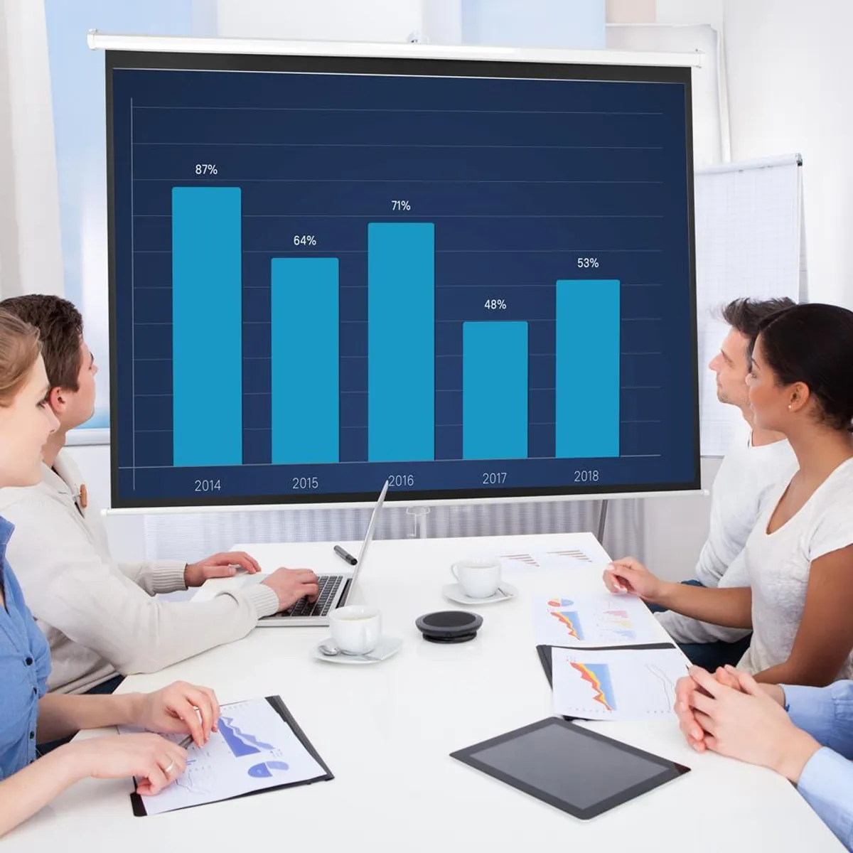 PYLE - Pantalla Telón Para Proyector Roller 100 Pulgadas 220x125cm