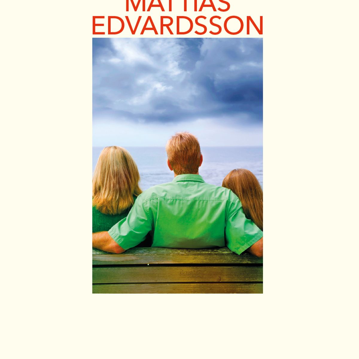 SALAMANDRA - Una Familia Normal - Autor(a):  Mattias Edvardsson