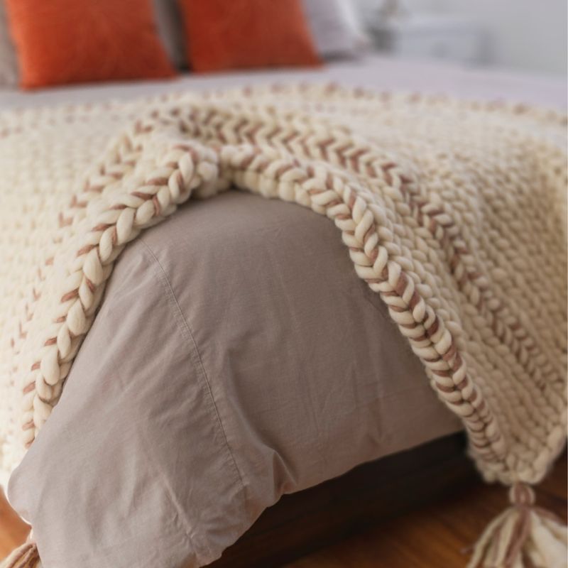 MAKU WOOL - Piecera tejido XXL King Taupe 90x180 cm