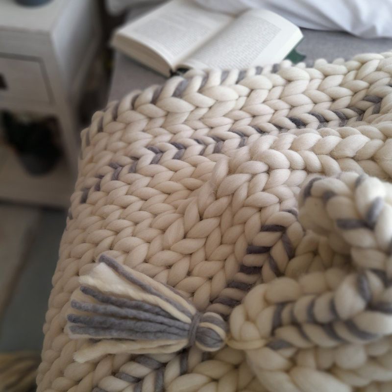 MAKU WOOL - Piecera tejido XXL Queen Gris 70x150 cm