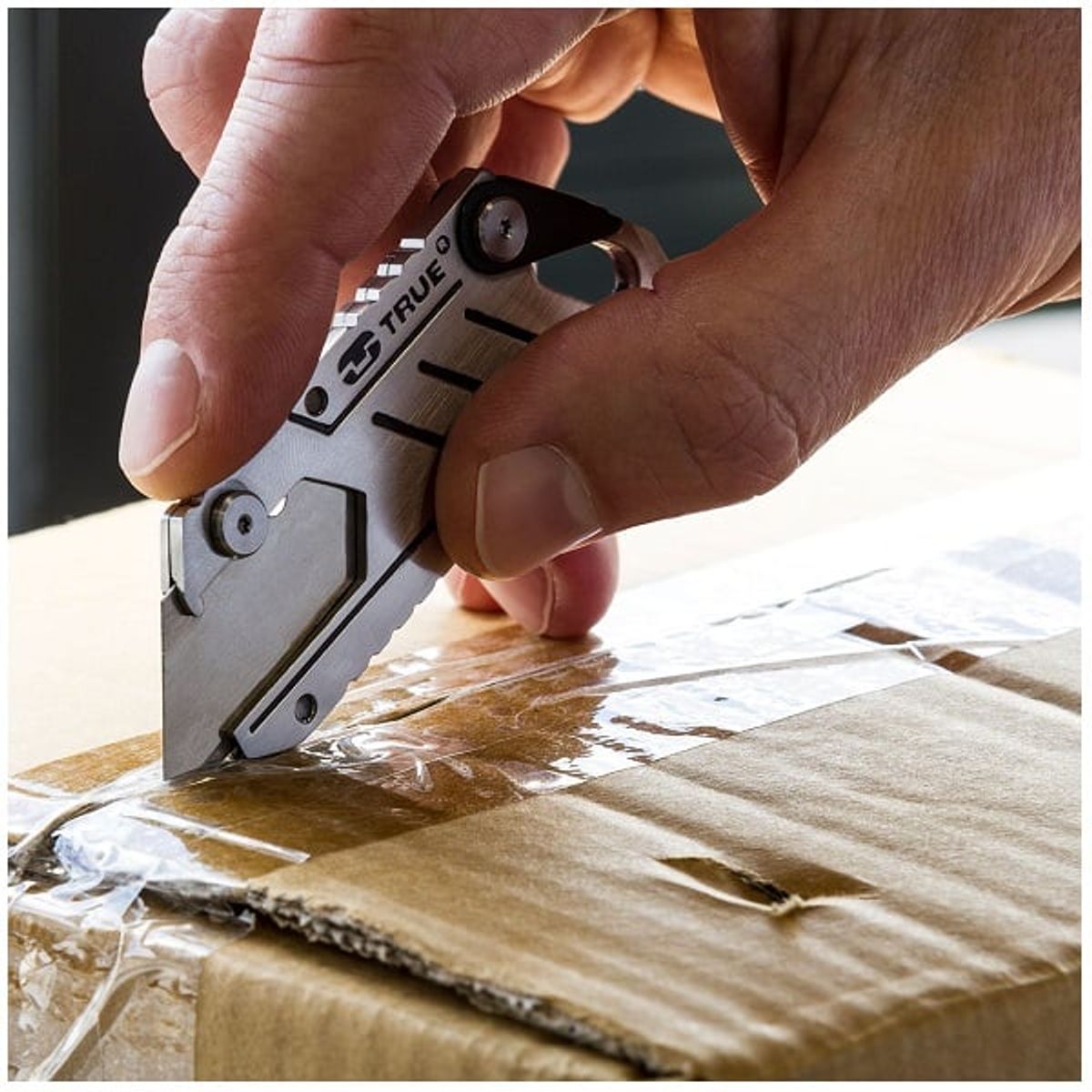 TRUE - Mini Cuchillo Cartonero Multiherramienta BoxCutter - True