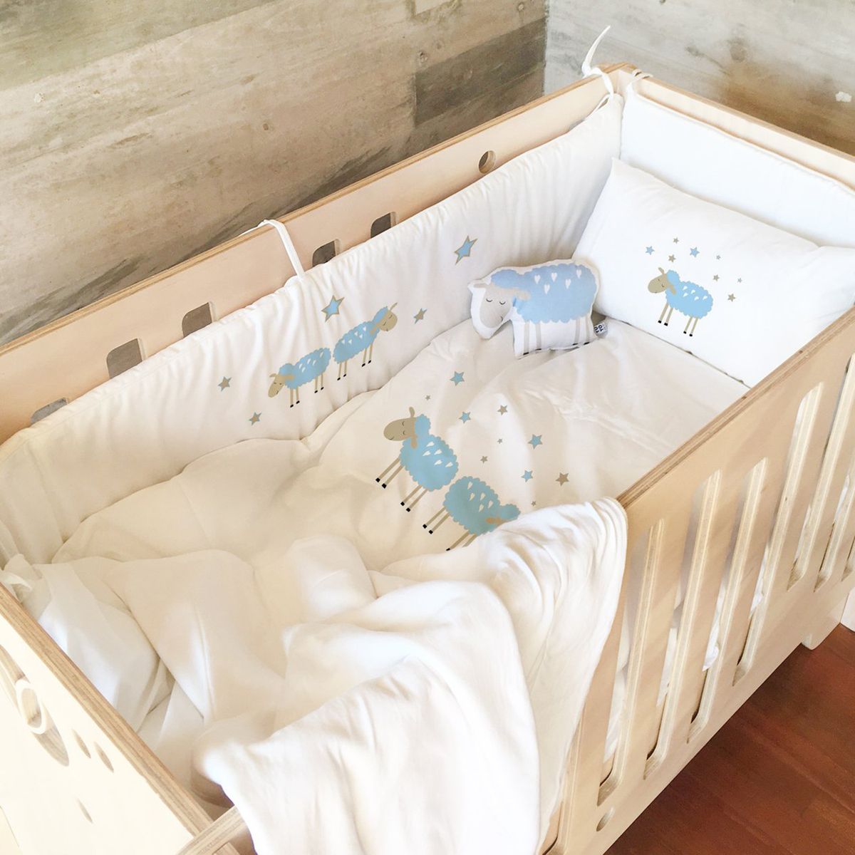 TUYO PRINT - Cubreplumón Cuna Ovejita Celeste