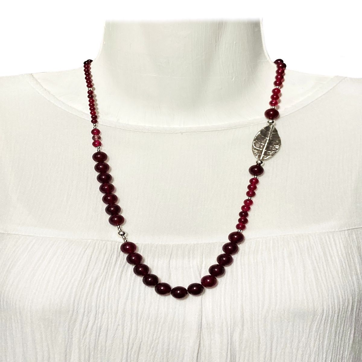 TAETHAI - Collar de plata 925 con piedras Granates