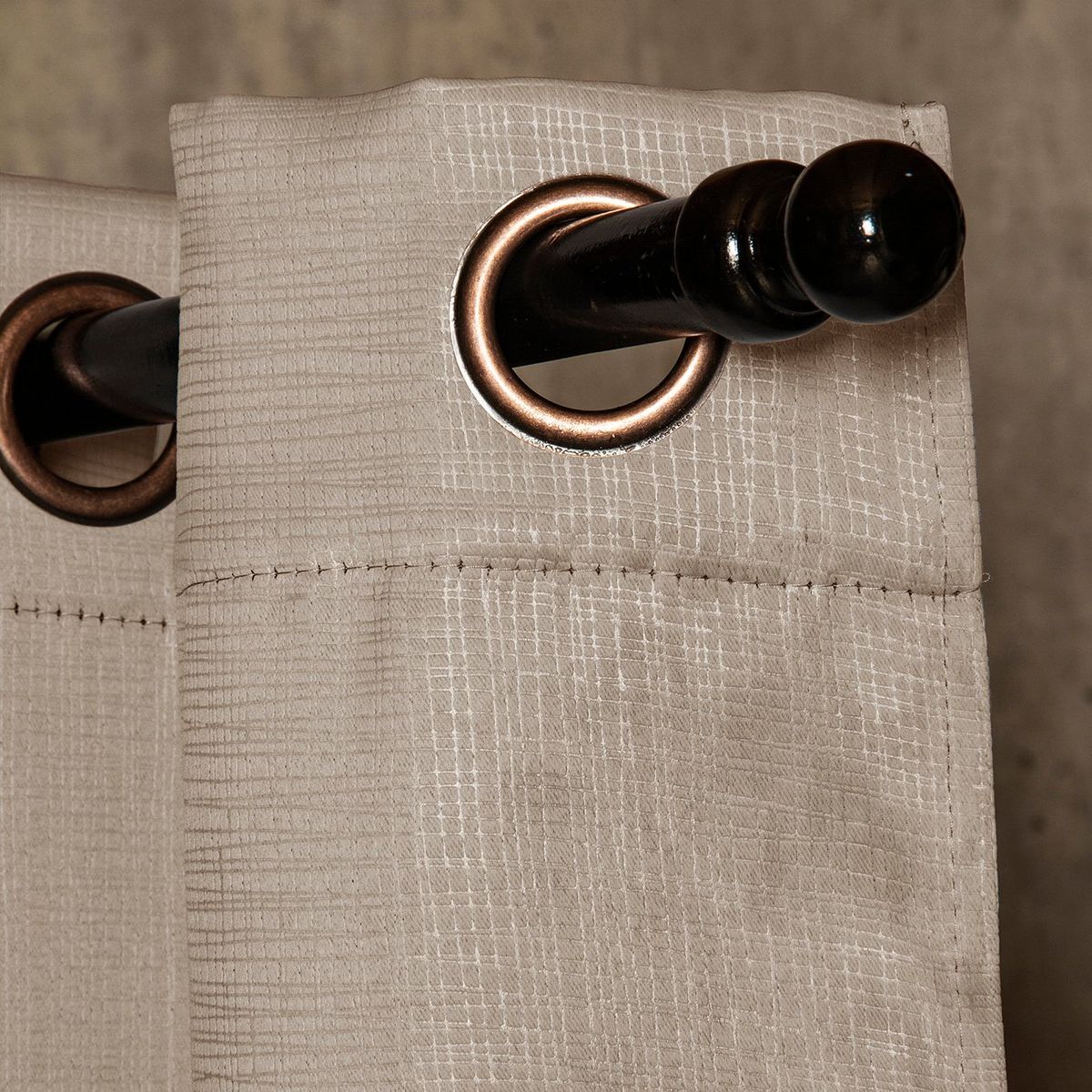 MASEL - Set 2 Cortinas  Embosed Taupe 140x225