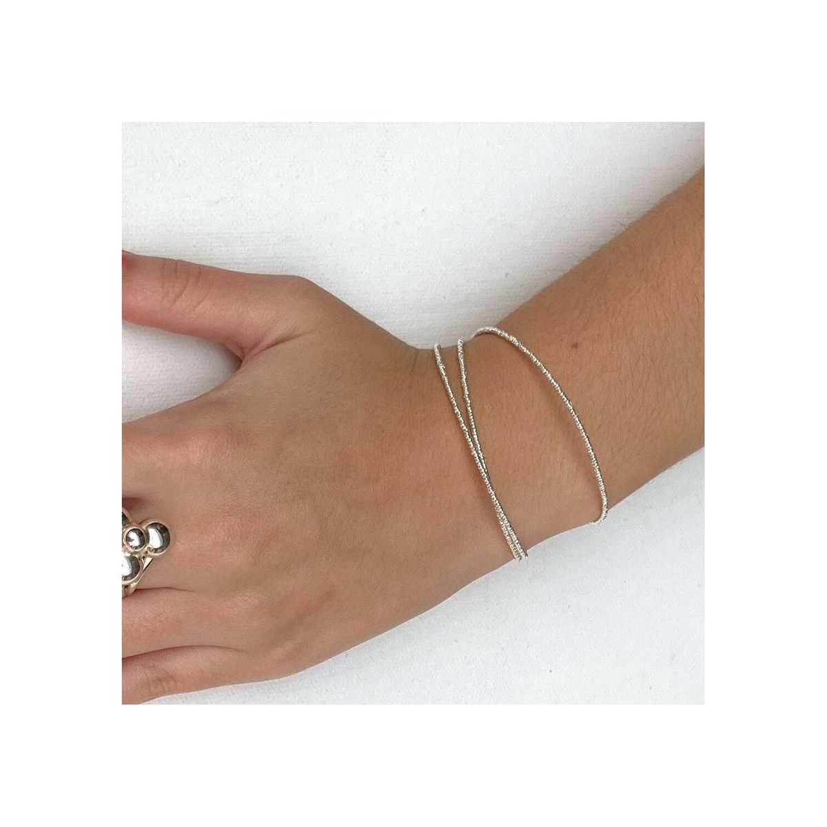 AMKALE - Pulsera Mostacilla de Plata 50cm