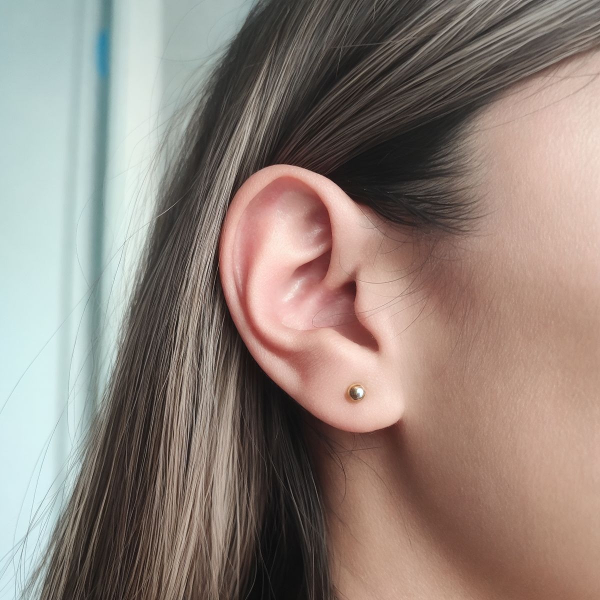 ANDREA COGGIOLA JOYAS - Aros Bola Lisa 4mm Enchapado Oro 18K