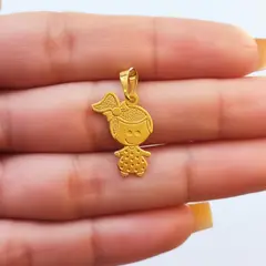 ANDREA COGGIOLA JOYAS - Colgante Niña Enchapado Oro 18K
