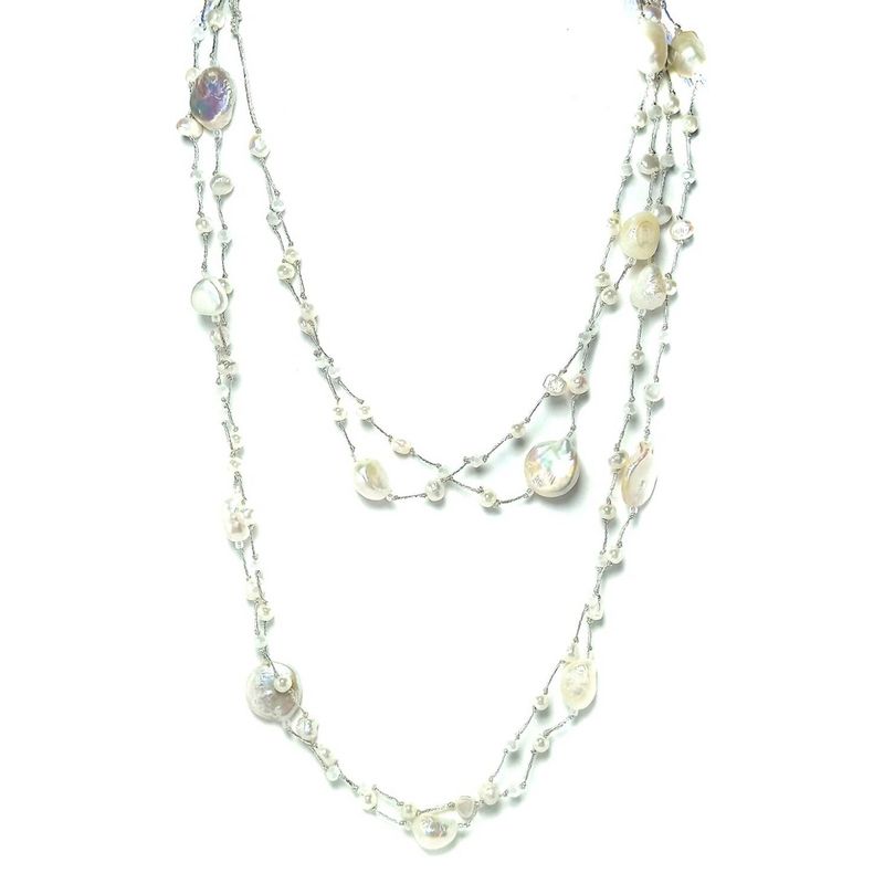ANDREA COGGIOLA JOYAS - Collar Perla de Río Coin Blanca Cristal Hilo Seda