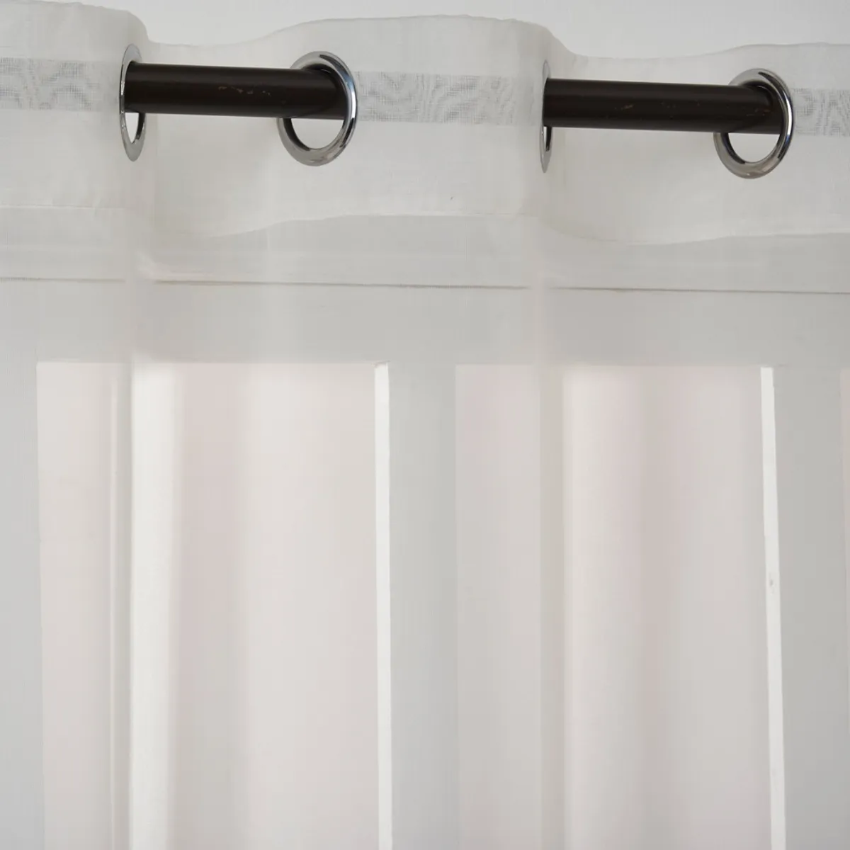 VELUTTI - Set Visillos Ojetillo Liso Crudo Velutti