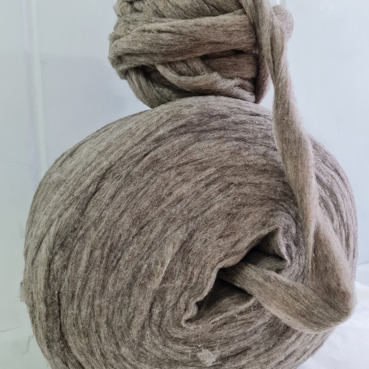 GENERICO - Lana de Oveja GRIS Chilena