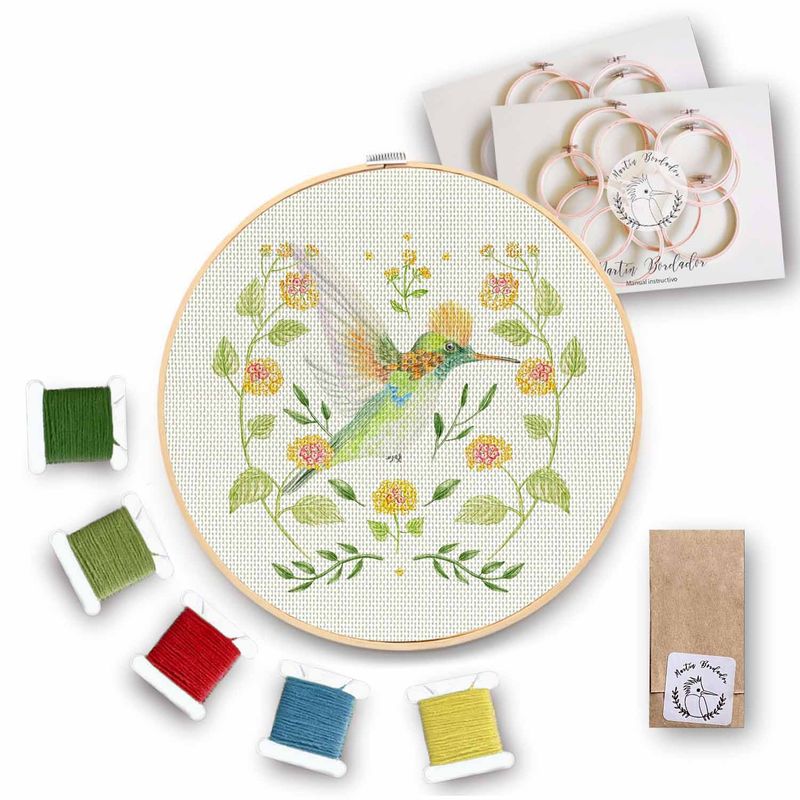 MARTIN BORDADOR - Kit de Bordado Colibrí Abanico Canela