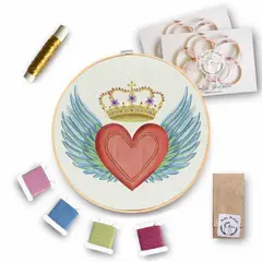 MARTIN BORDADOR - Kit de Bordado Corazón Alas con Corona