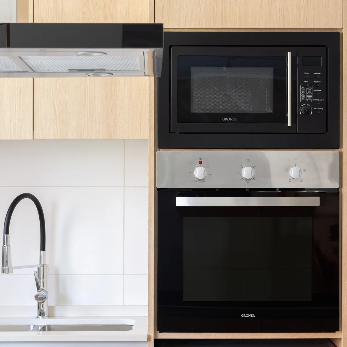 GRONER - Horno Eléctrico Empotrable  Gröner Inox 4F 60L…