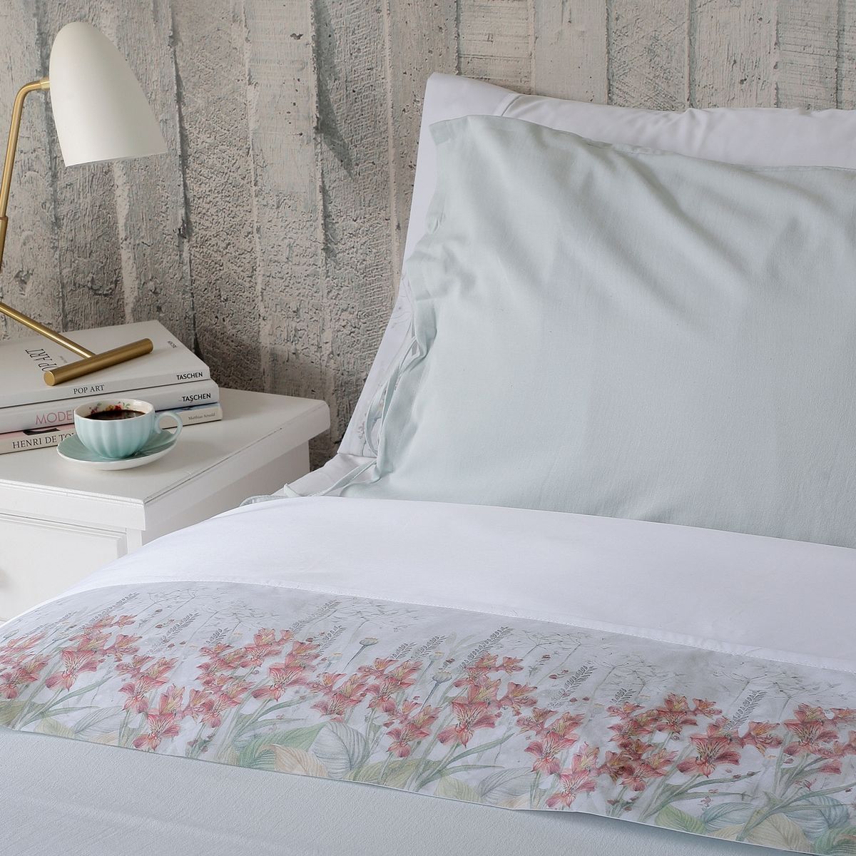 MARGARITA SCHEEL BY CASA ALVARINHO - Juego de Sábanas Astromelias Super King