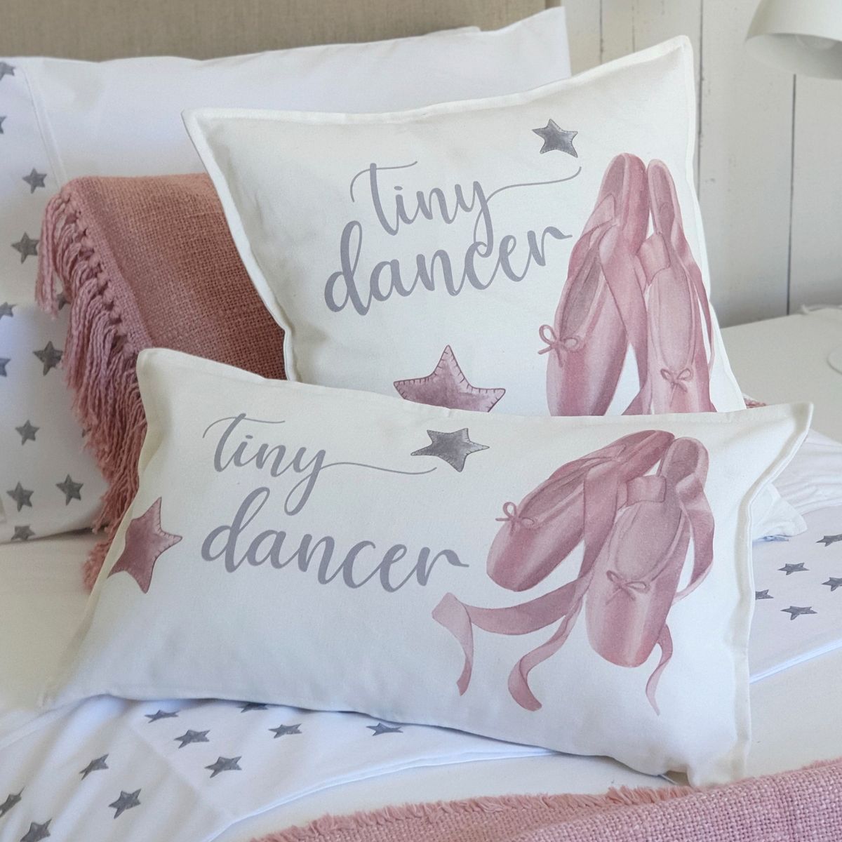 MARGARITA SCHEEL BY CASA ALVARINHO - Juego de Sábanas Estrellas Gris 1 Plaza