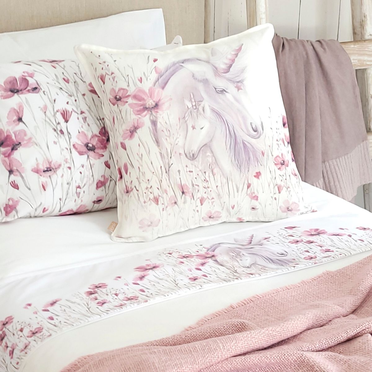 MARGARITA SCHEEL BY CASA ALVARINHO - Juego de Sábanas Transición Unicornio