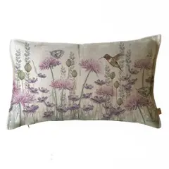 MARGARITA SCHEEL BY CASA ALVARINHO - FUNDA COJÍN MARISA JARDÍN SILVESTRE LILA Y HOJITAS 50X30