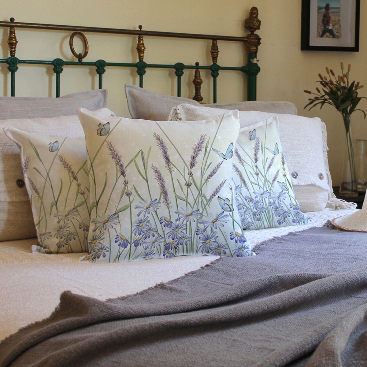 MARGARITA SCHEEL BY CASA ALVARINHO - FUNDA COJÍN ALGODÓN JARDÍN DE LAVANDA 45X45…