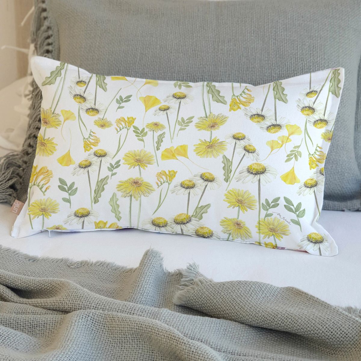 MARGARITA SCHEEL BY CASA ALVARINHO - FUNDA COJÍN ALGODÓN PRIMAVERA AMARILLA 50X30