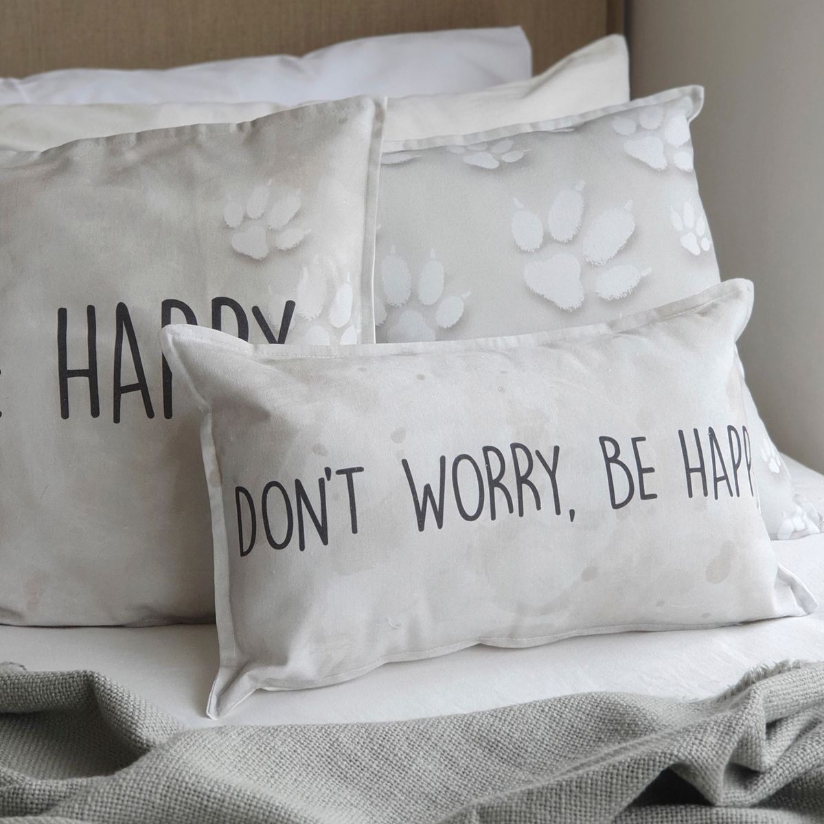 MARGARITA SCHEEL BY CASA ALVARINHO - FUNDA COJÍN ALGODÓN DONT WORRY BE HAPPY 50X30