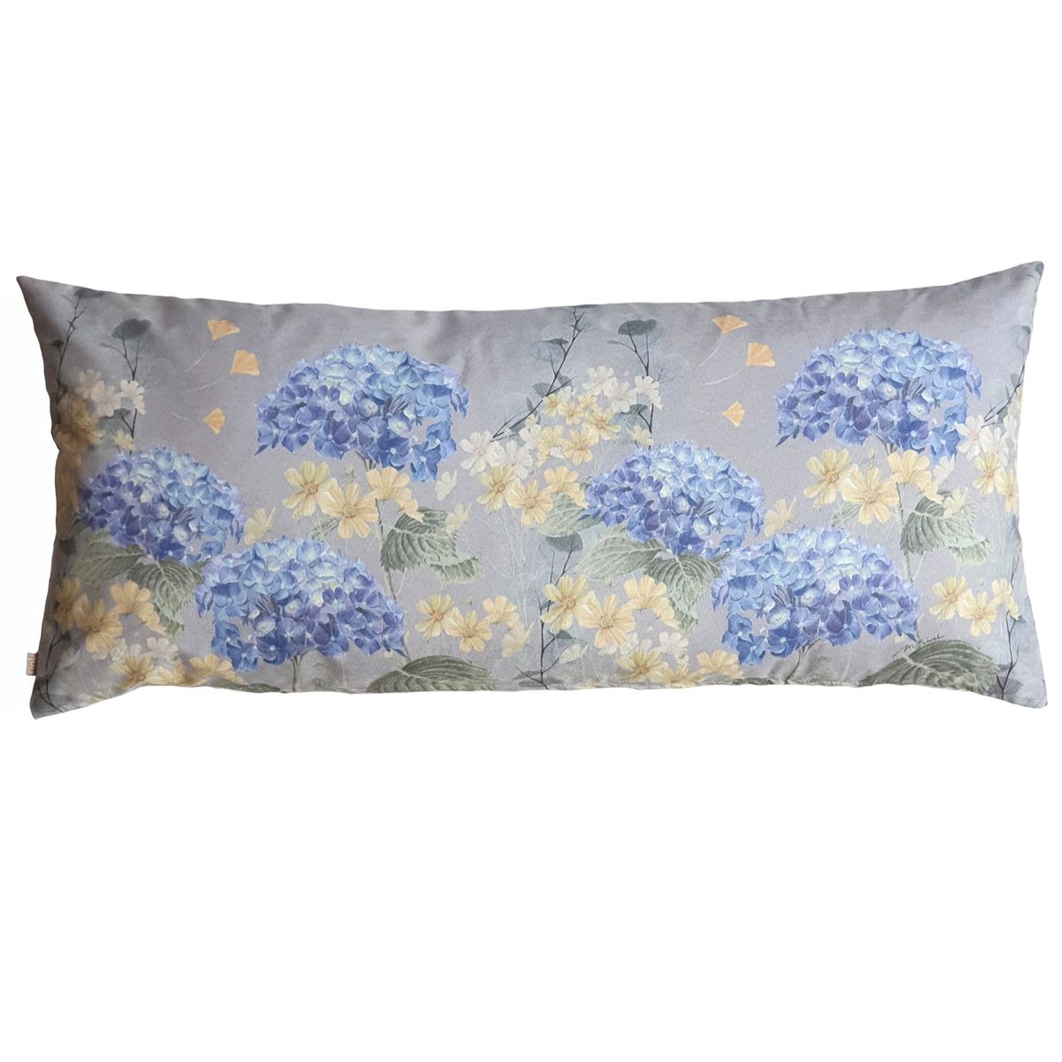 MARGARITA SCHEEL BY CASA ALVARINHO - FUNDA COJÍN GAMUZA HORTENSIAS XL