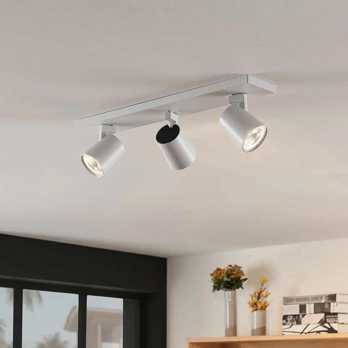 LED STUDIO - FOCO SOBREPUESTO CIELO  MURO LED STUDIO DIRIGIBLE TRIPLE SIN AMPOLLETA GU10
