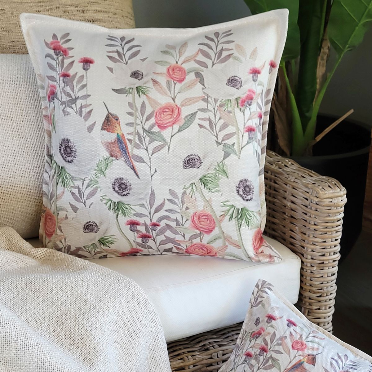 MARGARITA SCHEEL BY CASA ALVARINHO - FUNDA COJÍN MARISA ANÉMONE BLANCA 45X45