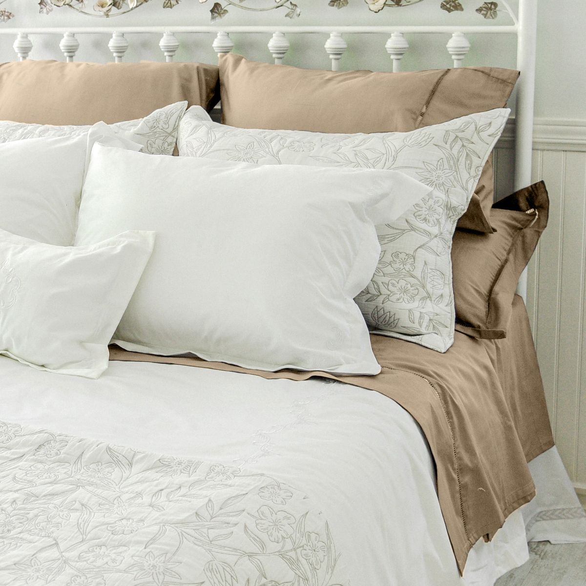 NINA HERRERA - Sábana Lisa Sésamo 300 Hilos 1,5 Plaza