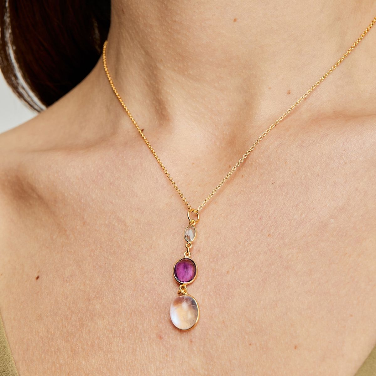 ALYN B JOYAS - Collar Pendiente de plata bañado en Oro Topacio Amatista Topacio