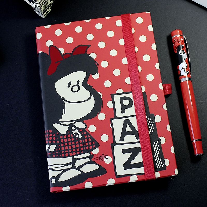 GENERICO - Libreta Tapa dura Mediana Mafalda Roja