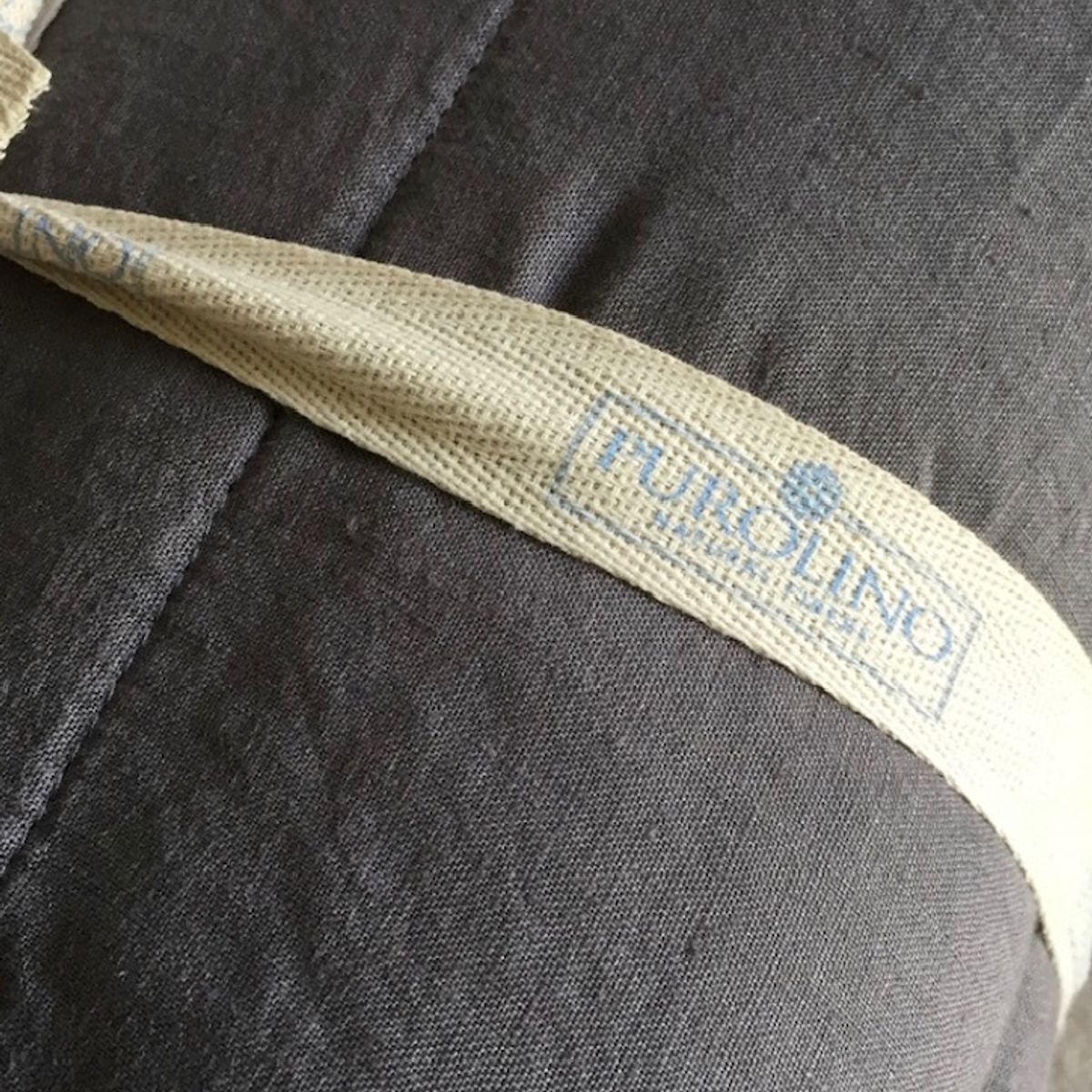 PUROLINO - Cubrecama 1.5 Plaza Gris