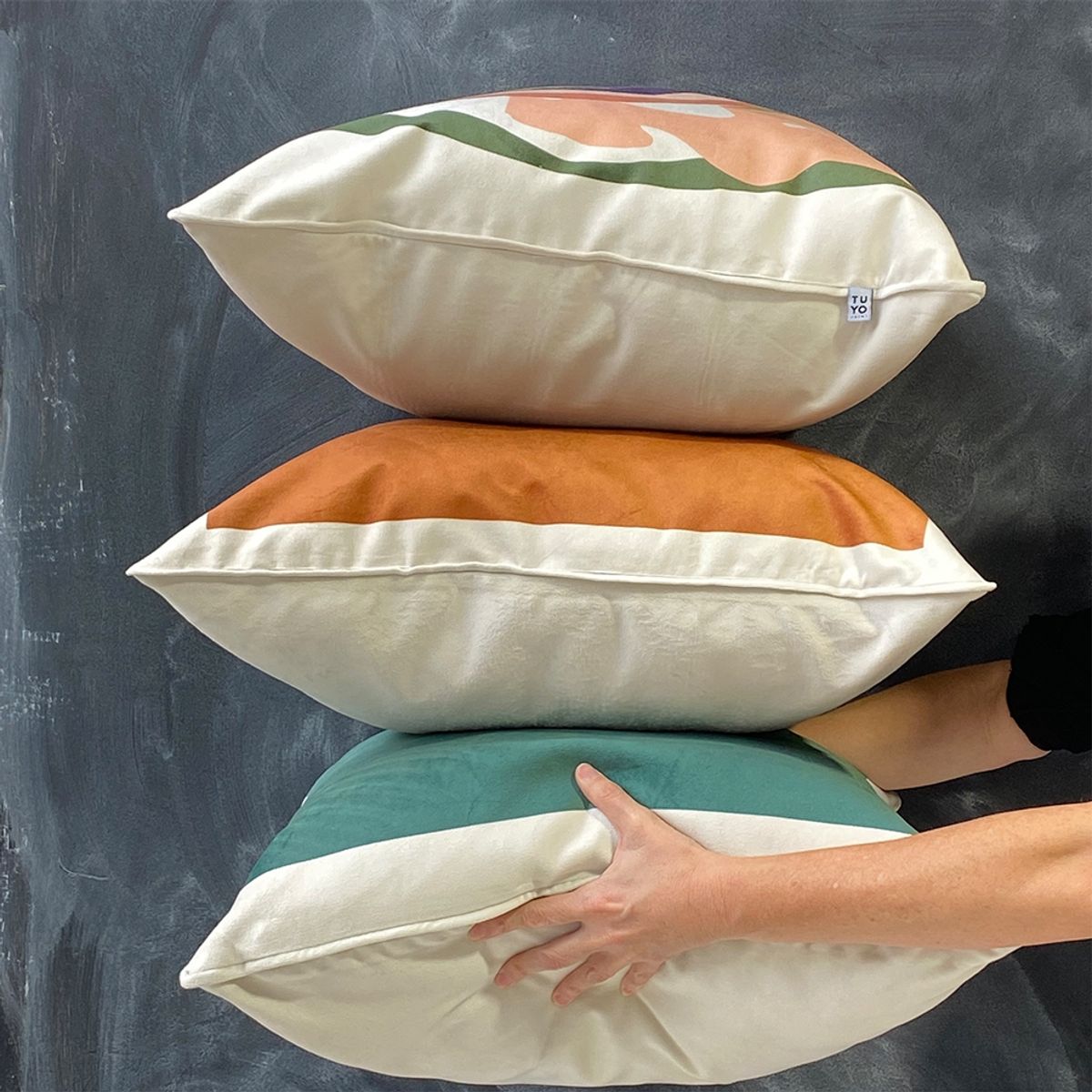 TUYO PRINT - Cojín Sol 106 - 60x60 - Tuyo Print.