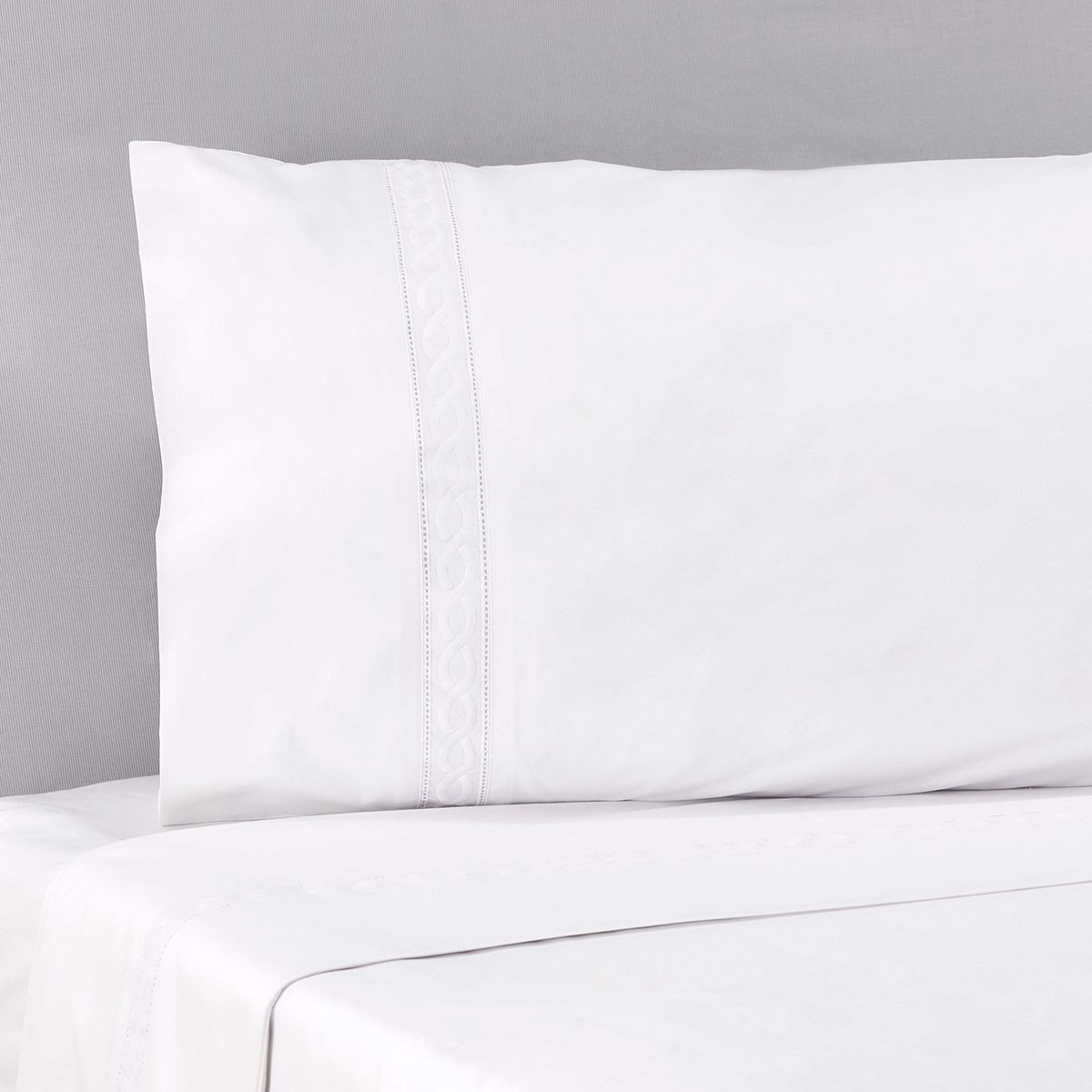 NINA HERRERA - Sábana Básica Trenza Blanco 220 hilos Super King