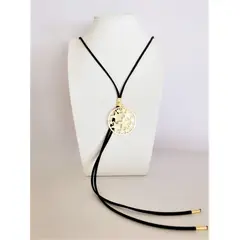 GAB JOYAS - COLLAR GAMUZA NEGRA COLGANTE ESTRELLAS CALADAS BAÑO ORO AMARILLO