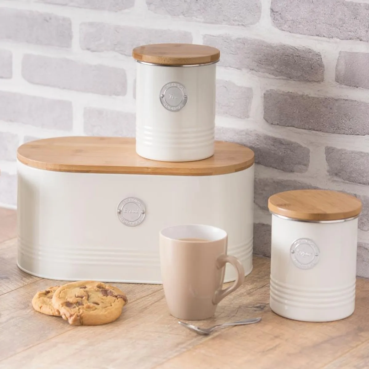 TYPHOON - Panera Crema Typhoon