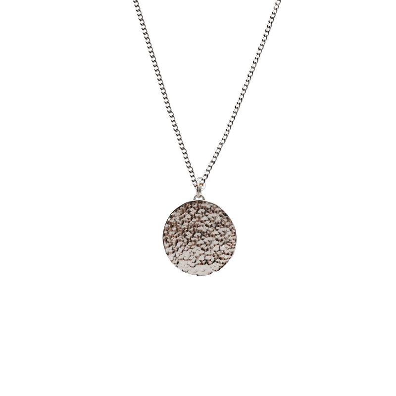 JOYAS MYTOKE - Collar Grumet Placa Redonda Textura Plata 980 Rustico Unisex