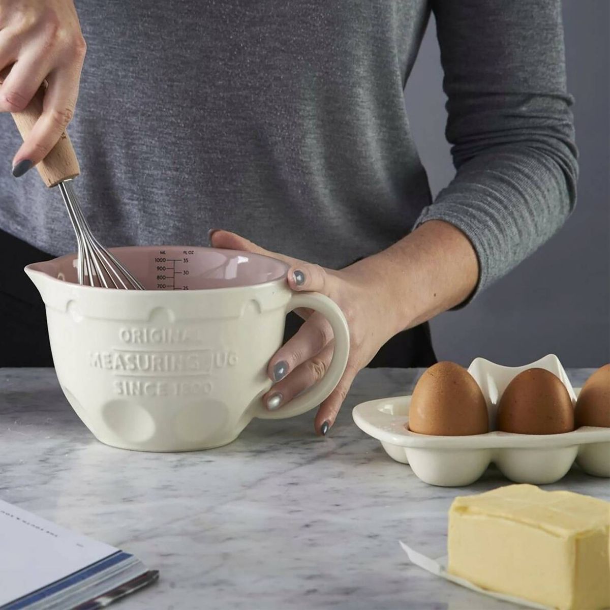 MASON CASH - Jarro Medidor Inclinable 1Lt