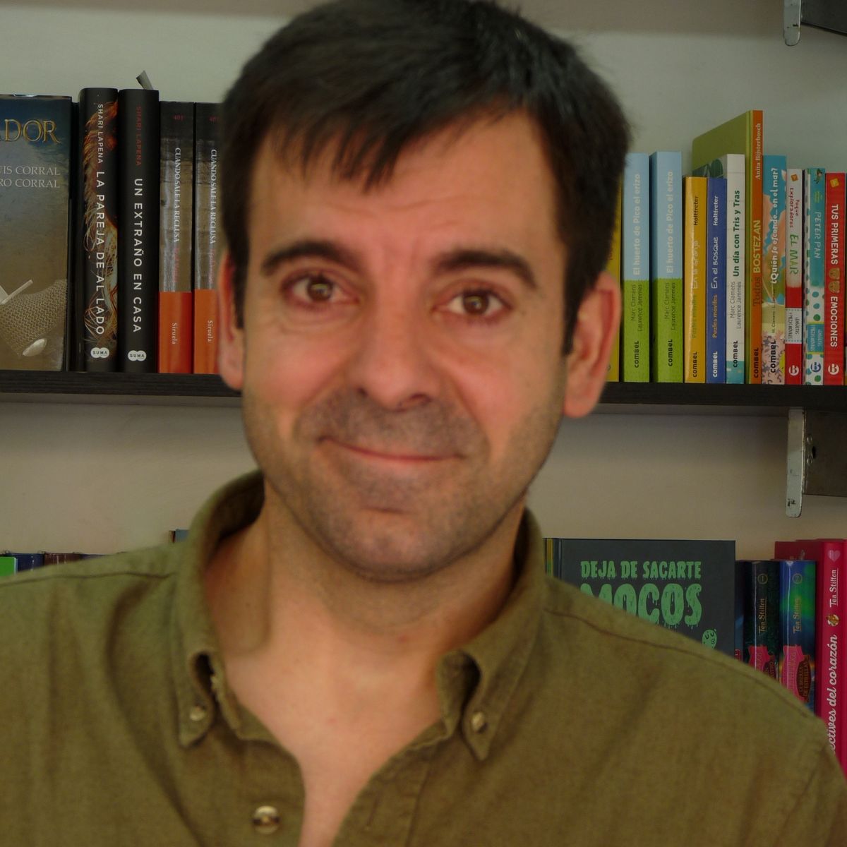TOP10BOOKS - LIBRO Donde Surgen Las Sombras - David Lozano