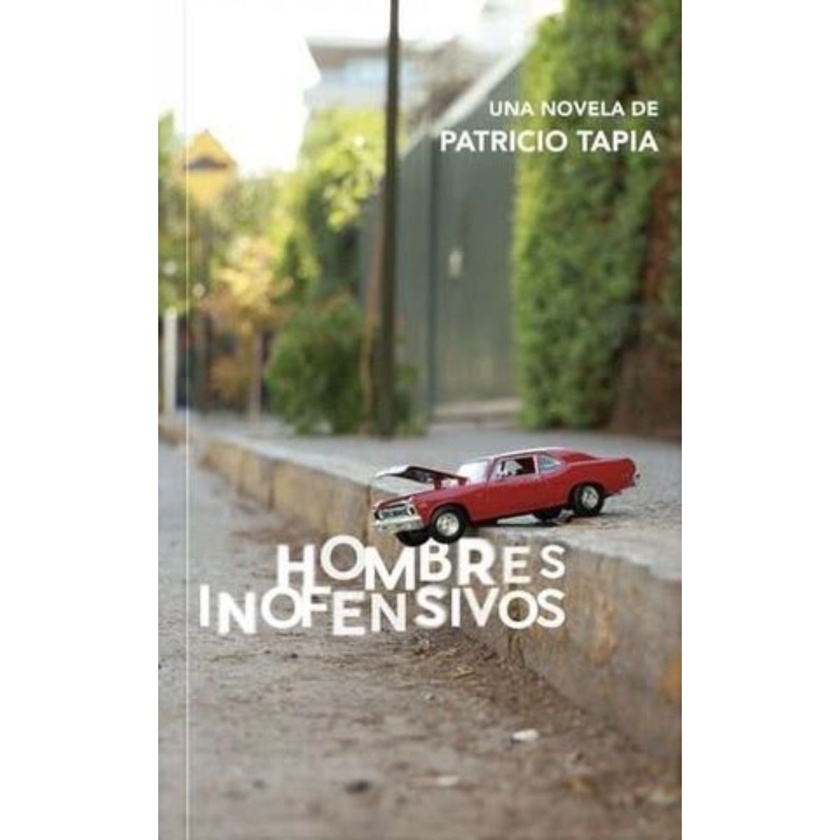 TOP10BOOKS - Libro Hombres Inofensivos -636-