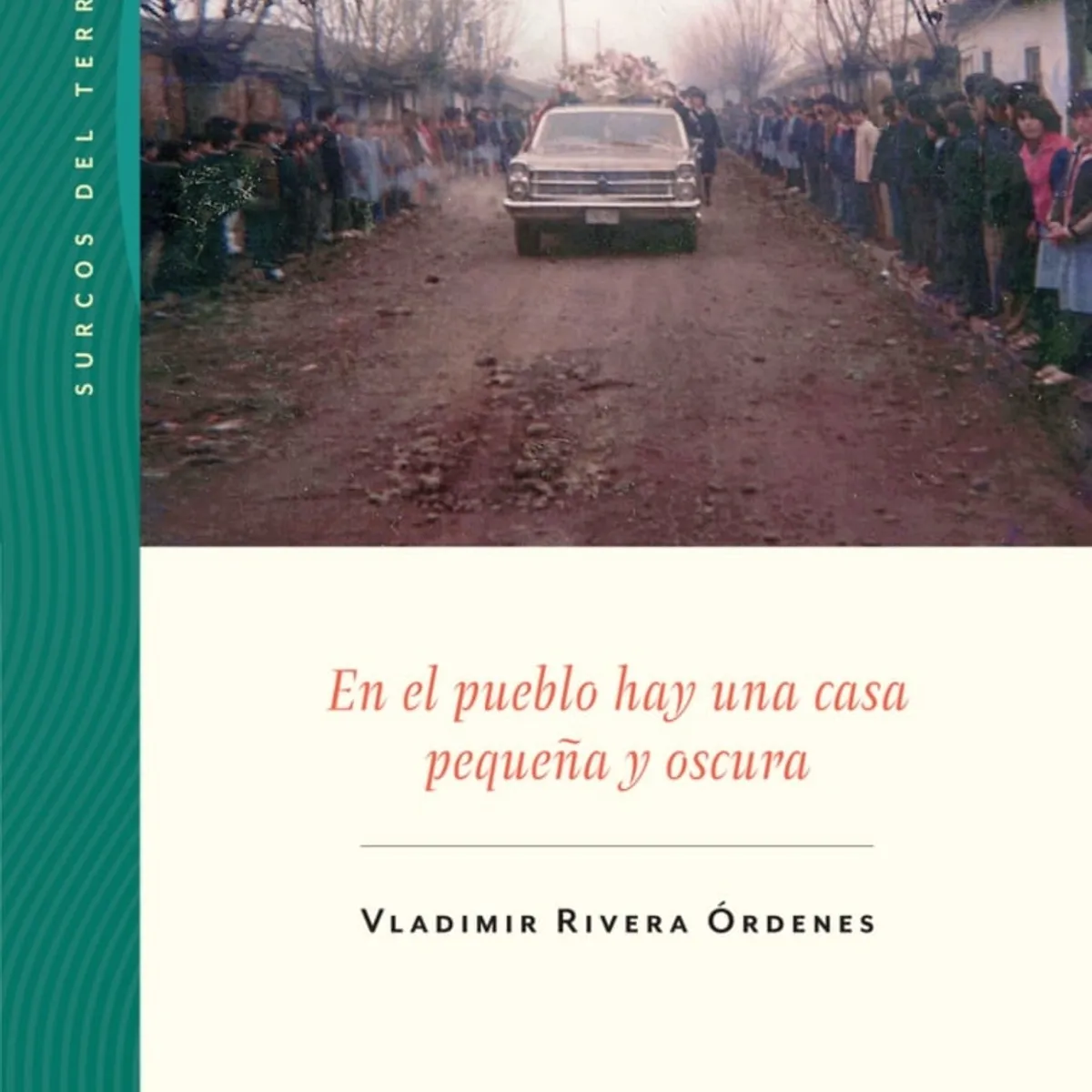TOP10BOOKS - LIBRO En El Pueblo Hay Una Casa Pequena Y Oscura