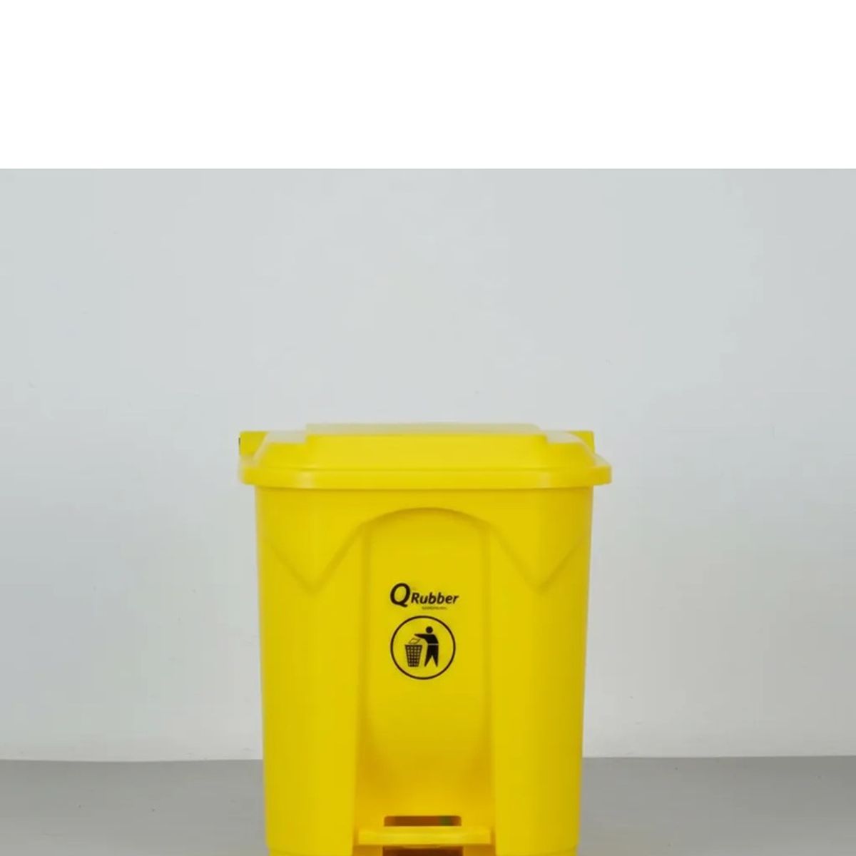 QRUBBER - Basurero Contenedor Basura Qrubber 30lts. amarillo con pedal