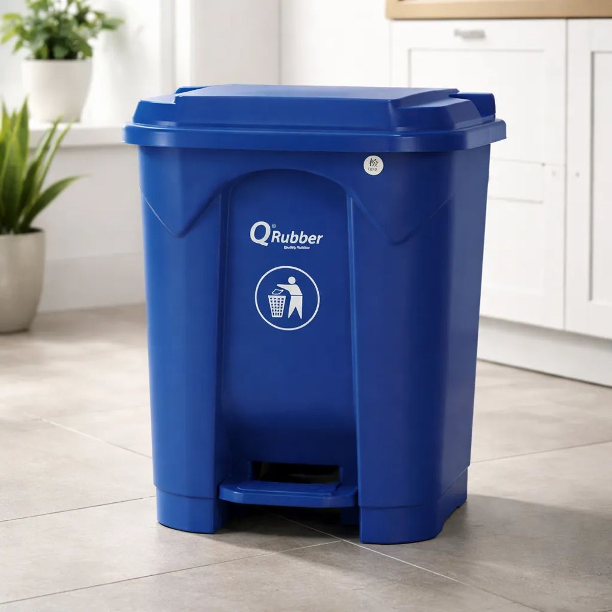 QRUBBER - Basurero Contenedor Basura 30lts. azul con pedal QRubber