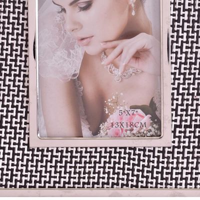 Imagen 2 del producto Porta Retrato Decorativo Basilea Silver