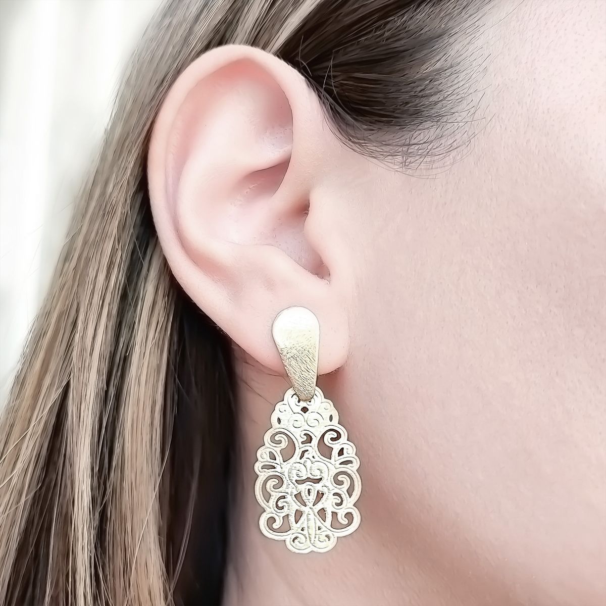 COGGIOLA - Aros Dani Enchapado Oro 18K
