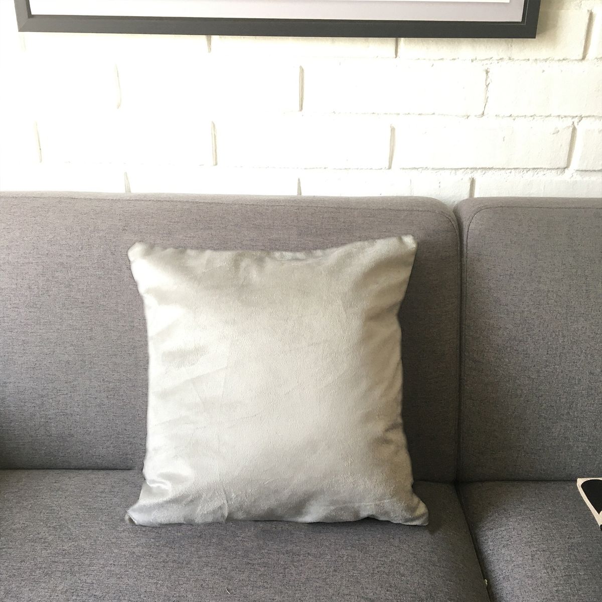 ELIZABETH PEPER - FUNDA COJIN DECORATIVO DISEÑO SUAVE GRIS 45X45.