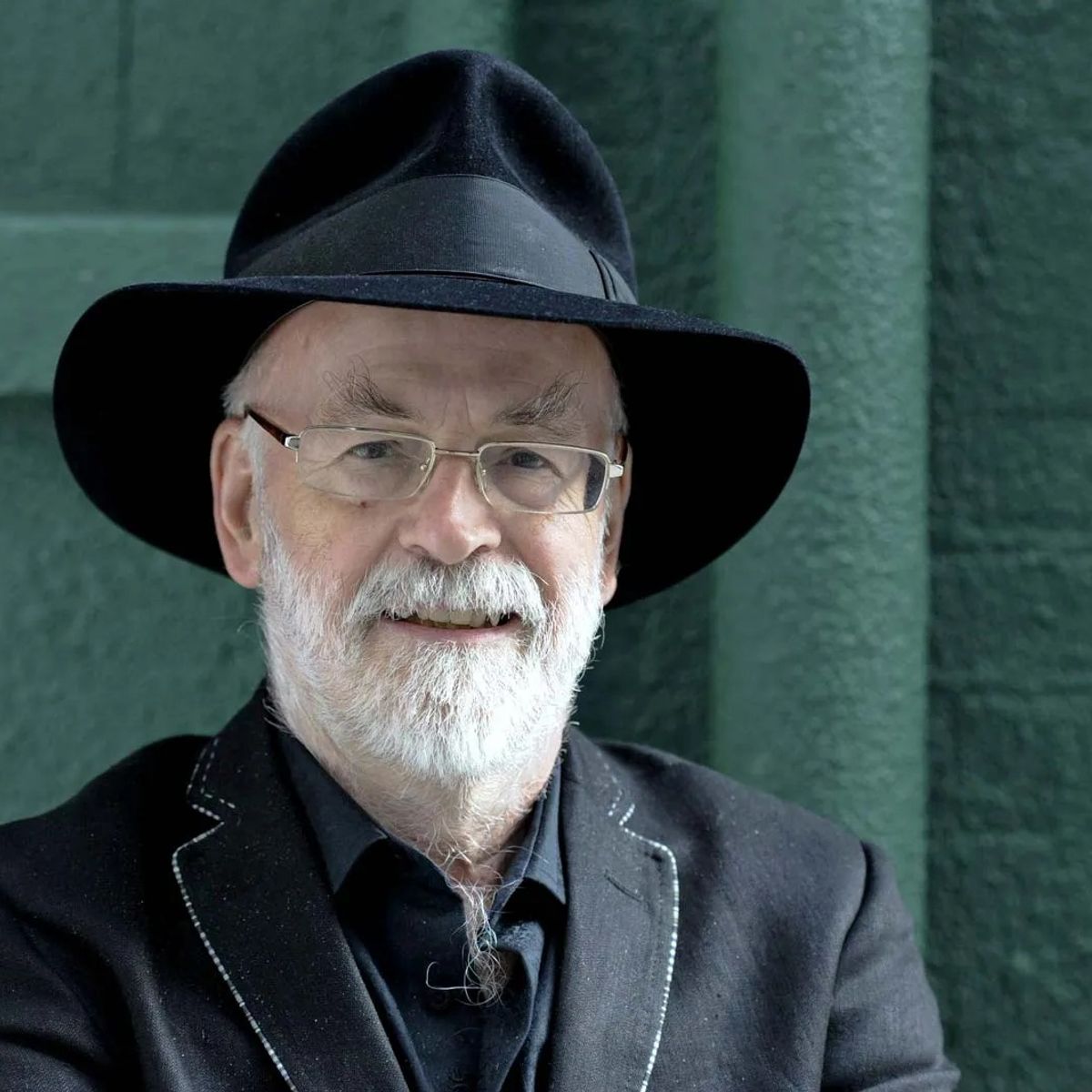 TOP10BOOKS - LIBRO Buenos Presagios - TERRY PRATCHETT - NEIL GAIMAN