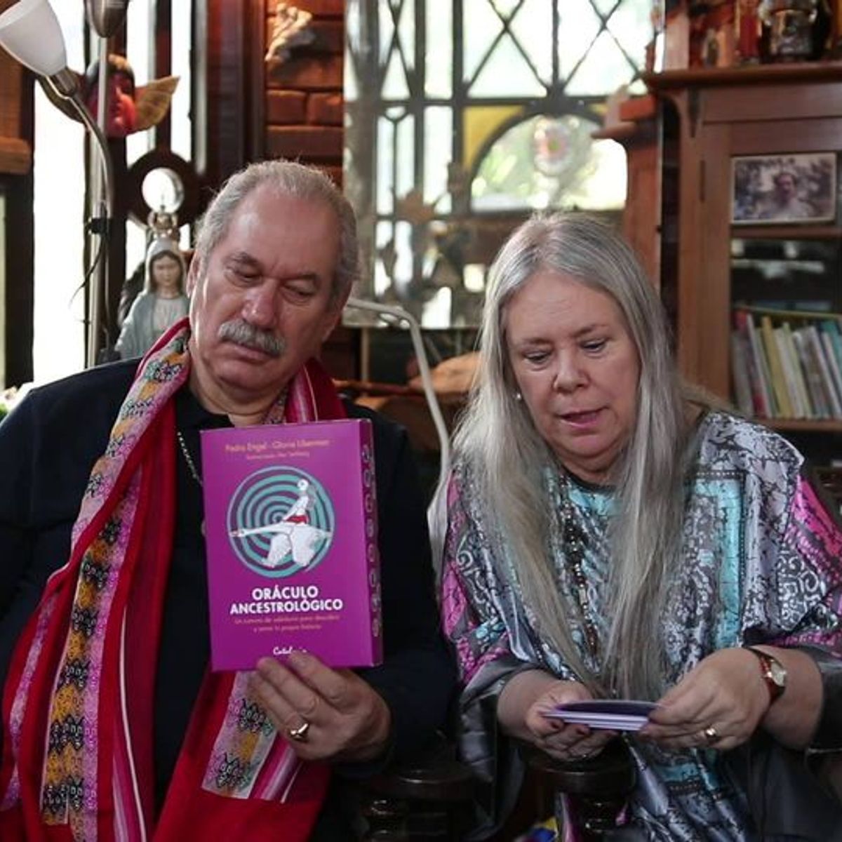 TOP10BOOKS - LIBRO Orác u l o Ancestrologico. Un Camino A La Sabiduría Para Descubrir Y s a n