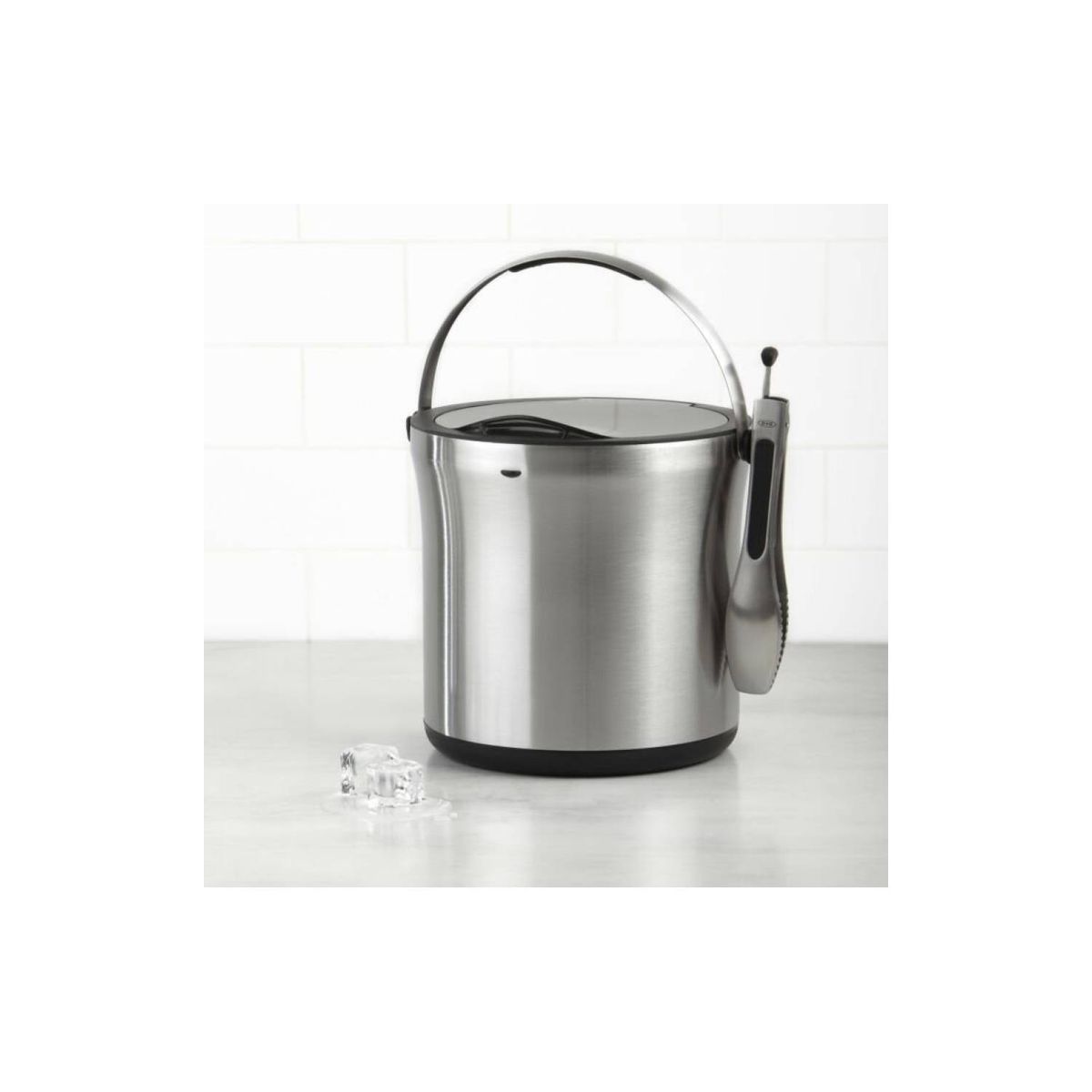 OXO - Hielera steel 3.7 lt oxo