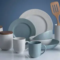 MASON CASH - Plato Base Linear 27 cms Azul Pastel